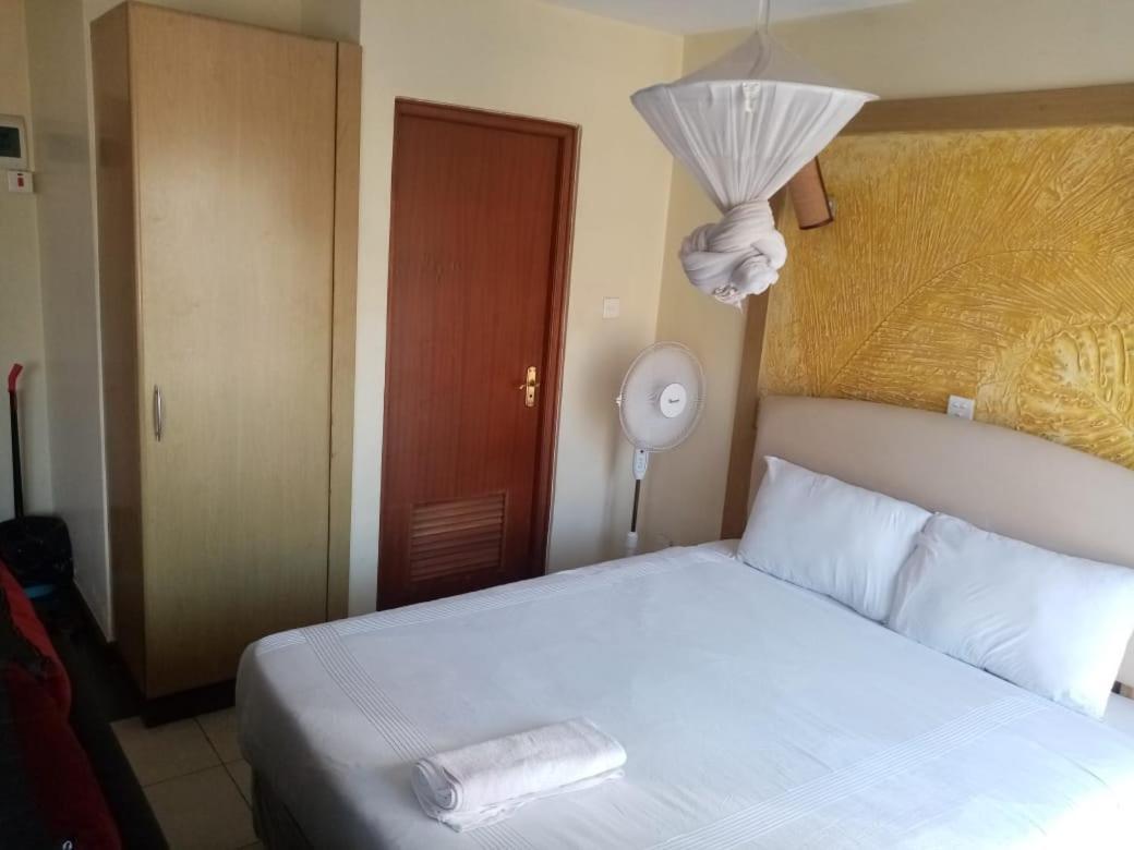 Kim Suites - Mvuli Studio Apartment Nairobi Kültér fotó